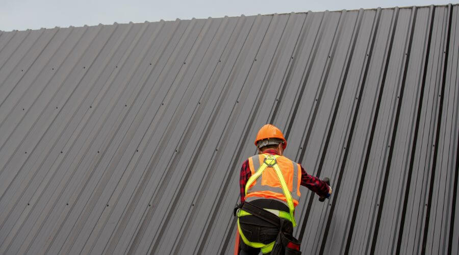 Professional metal roof installation services in Gardena, CA